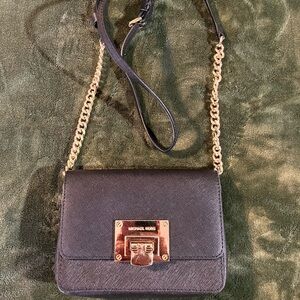 MICHAEL KORS - Black Leather Tina Crossbody Bag with wallet